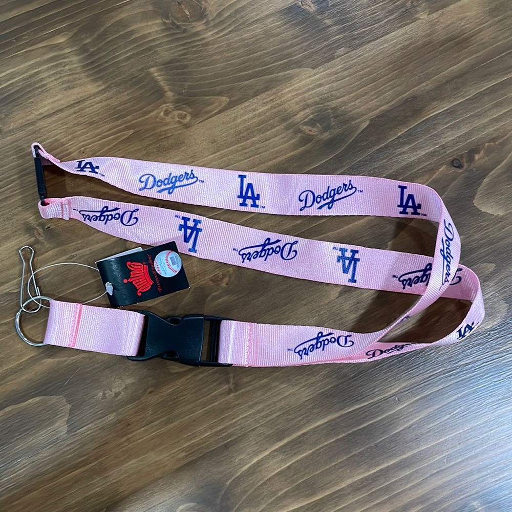 LA Los Angeles Dodgers Clip Lanyard Keychain Id Ticket Holder PINK